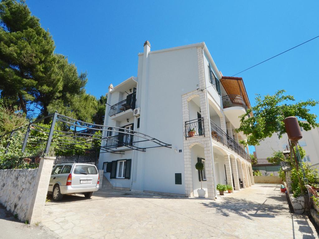 Apartment Vukadin Trogir Ngoại thất bức ảnh